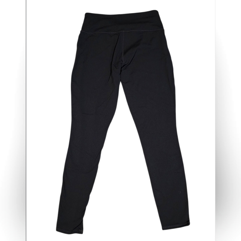 ATHLETA Highrise 7/8 Legging- Size Medium - Picture 3 of 5